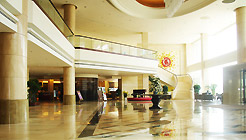 潍坊鸢飞大酒店大堂 大堂