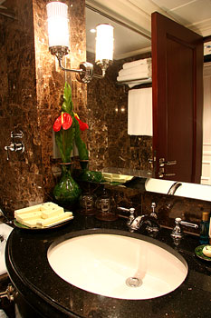 北京瑞吉酒店(原北京国际俱乐部饭店)豪华间-卫生间 豪华间-卫生间