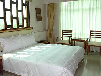 江门新会古兜温泉旅游度假村B型别墅大床房 B型别墅大床房