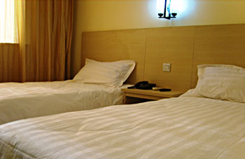 淄博同舟快捷酒店双床房 双床房