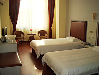 青岛尚客优99快捷酒店(青岛世界旅社中心店)标准间 标准间