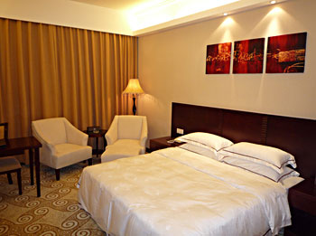 广州逸丰酒店豪华蜜月房 豪华蜜月房