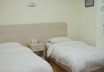 青岛骏景商务酒店商务标准间 商务标准间