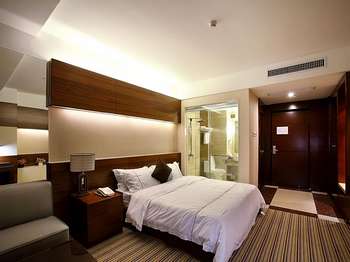 广州卡尔文大酒店商务大床房 商务大床房