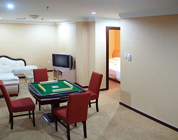 齐齐哈尔元亨商务酒店套间 套间