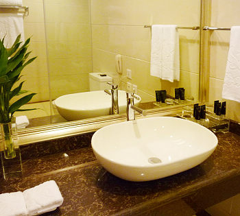 西安富海明都酒店卫生间 卫生间