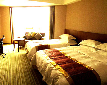 江门中泰来大酒店豪华家庭房 豪华家庭房