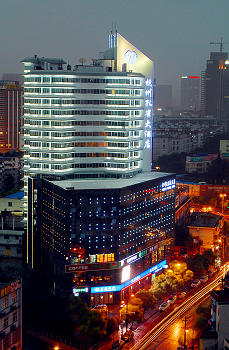 杭州孔雀大酒店(原孔雀大厦)酒店外观 酒店外观