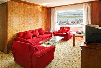 丹东国际酒店豪华商务套房 豪华商务套房