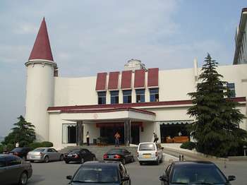 岳阳南湖宾馆酒店外观 酒店外观