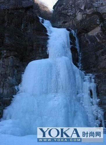 踏冰寻乐 京郊冰瀑奇观